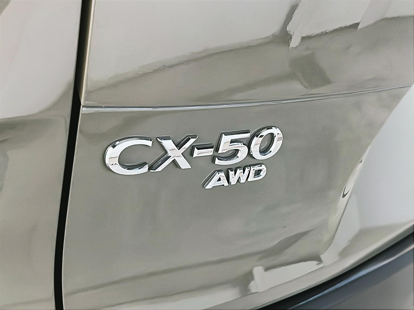 Mazda CX-50 GT CUIR TOIT PANO NAV 4RM 2023 - image #30