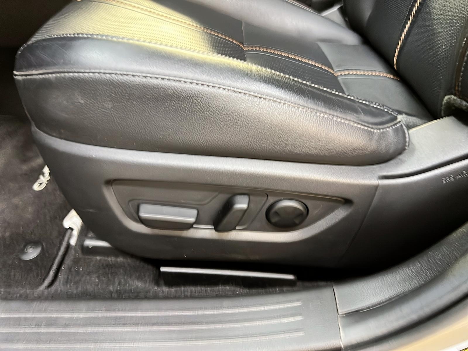 Mazda CX-50 GT CUIR TOIT PANO NAV 4RM 2023 - image #28