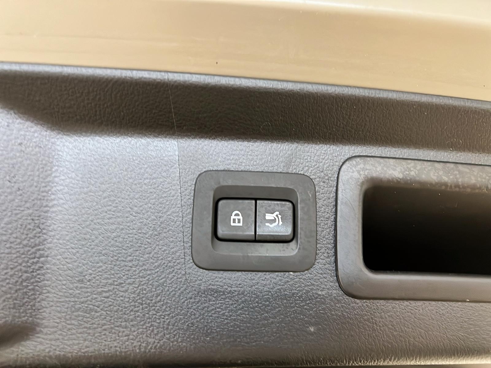 Mazda CX-50 2023 - Image #15