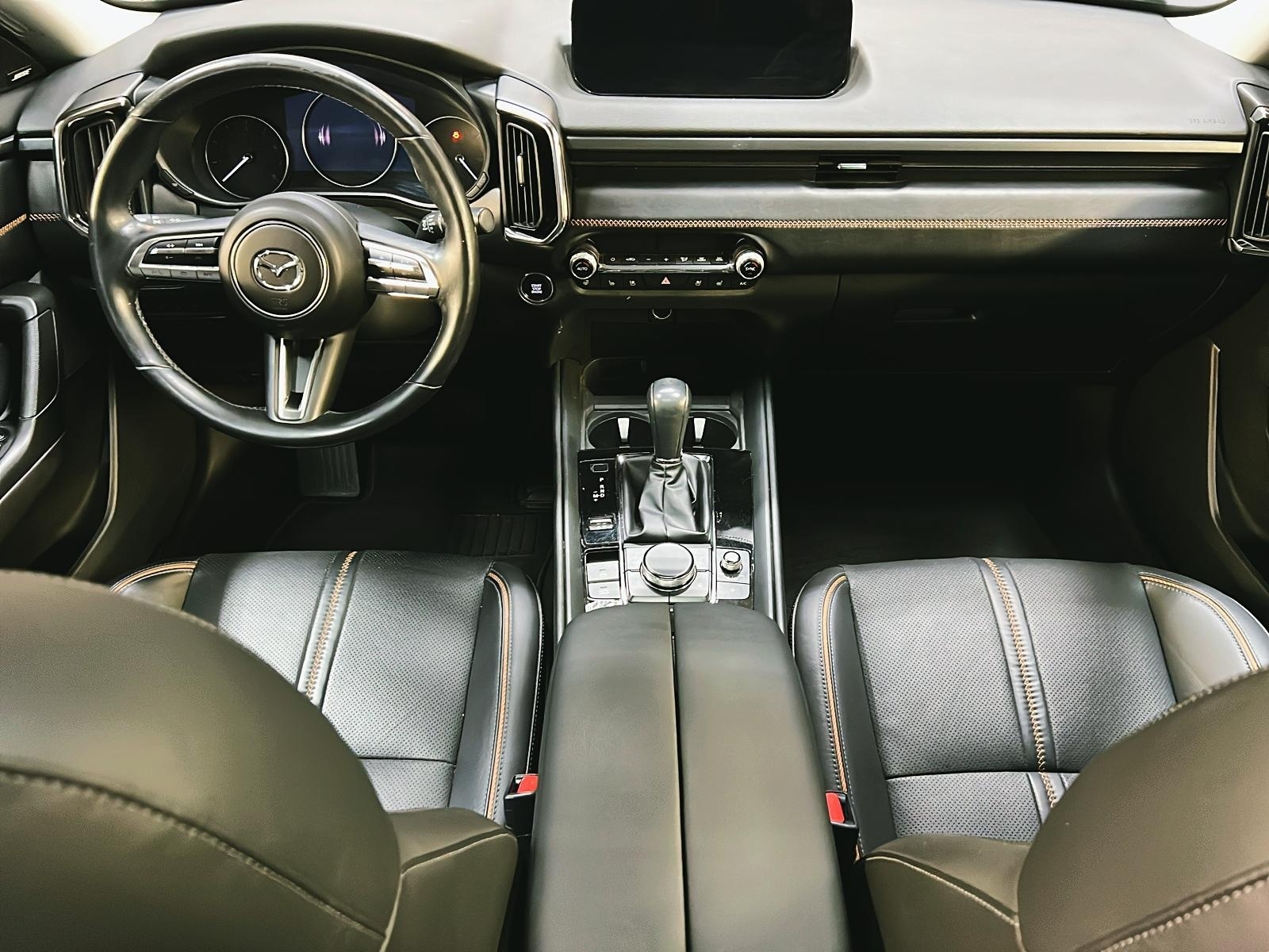 Mazda CX-50 GT CUIR TOIT PANO NAV 4RM 2023 - image #12