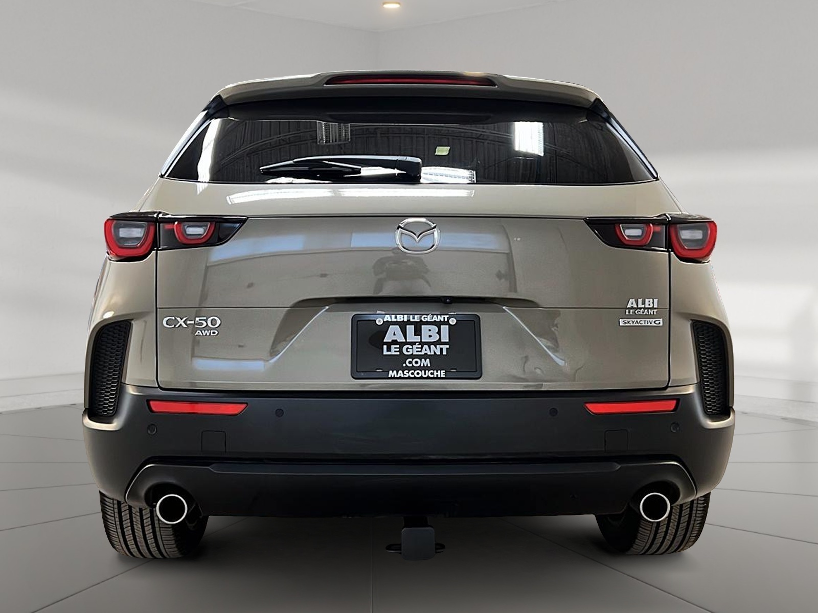 Mazda CX-50 GT CUIR TOIT PANO NAV 4RM 2023 - image #5
