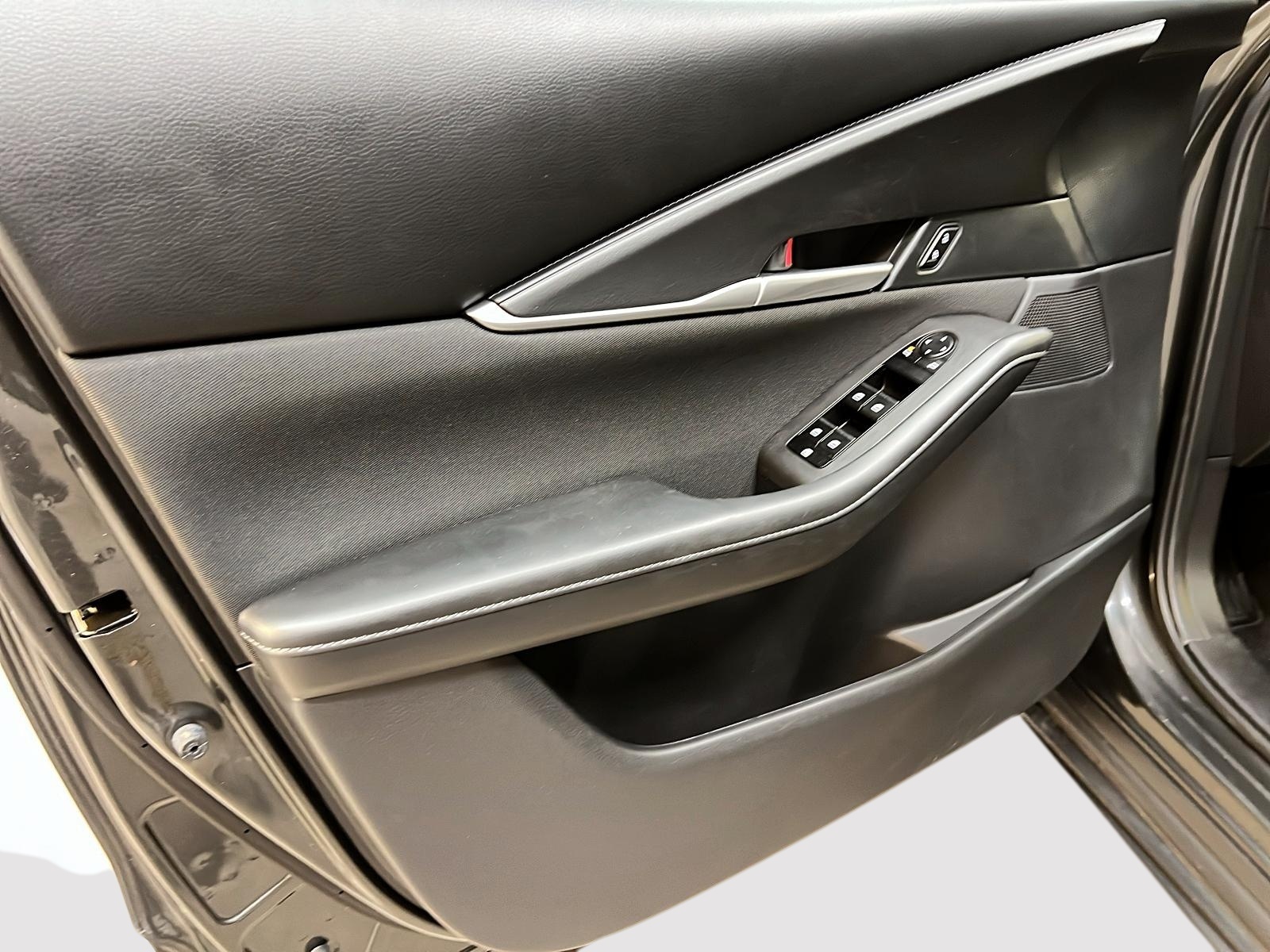 Mazda CX-30 2024 - Image #23