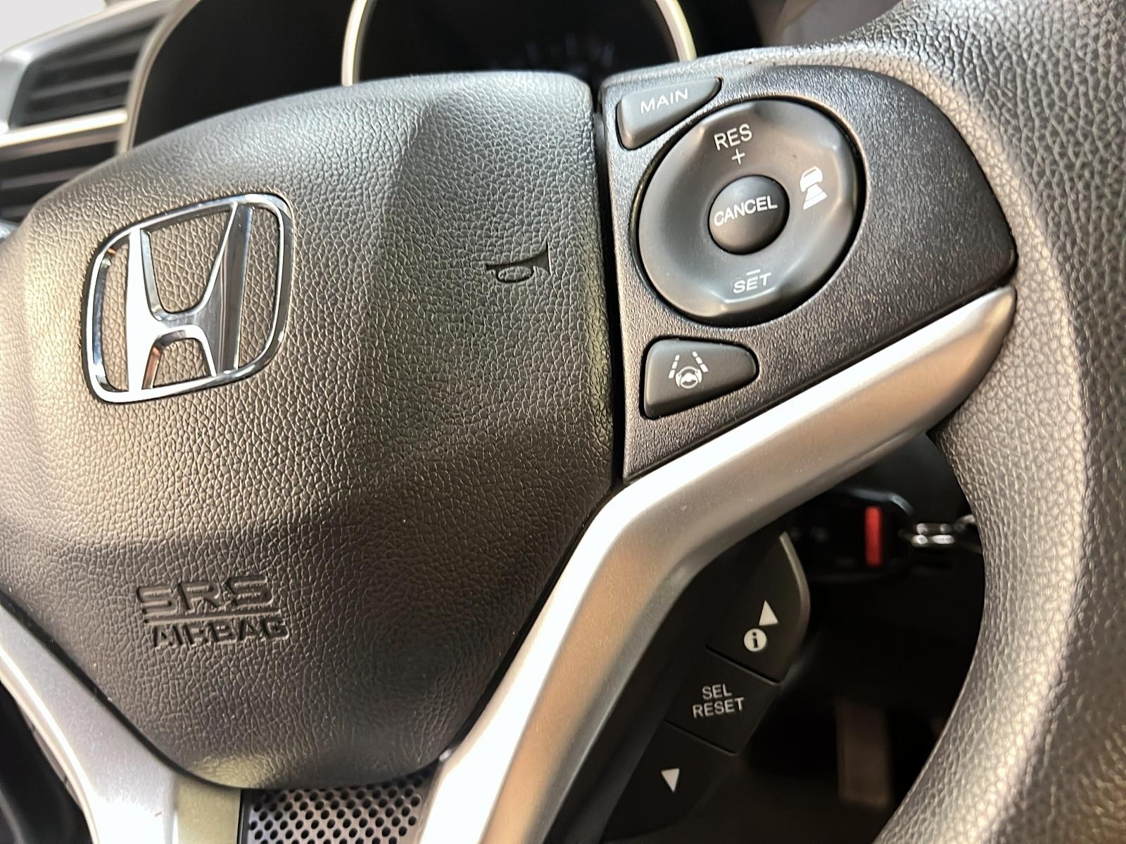 Honda Fit LX 2020 - image #18