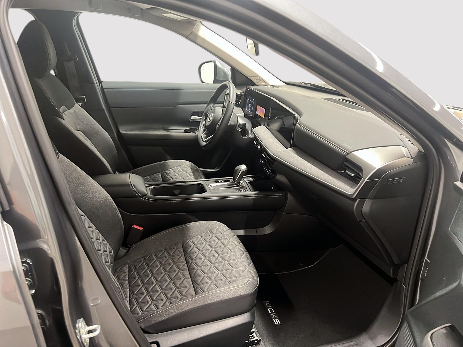Nissan Kicks SV 4RM 2025 - image #8