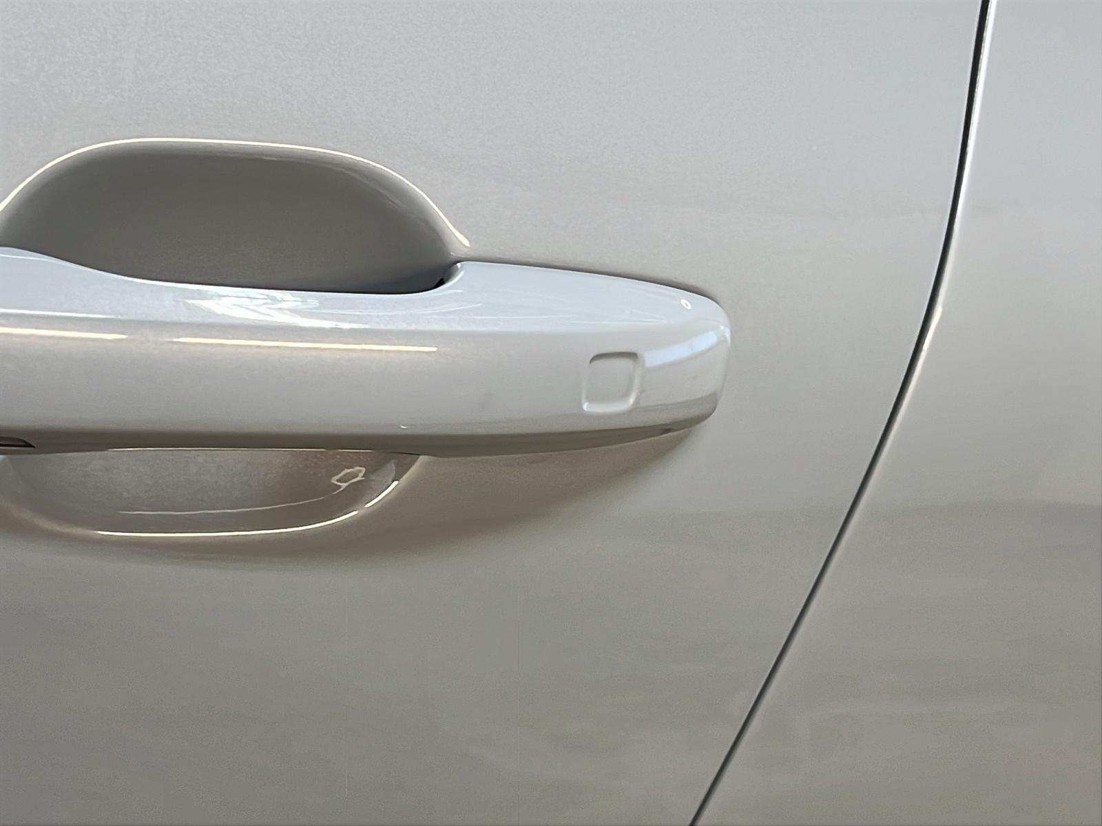 Volvo XC60 B5 PLUS CUIR TOIT PANO NAV 4RM 2024 - image #28