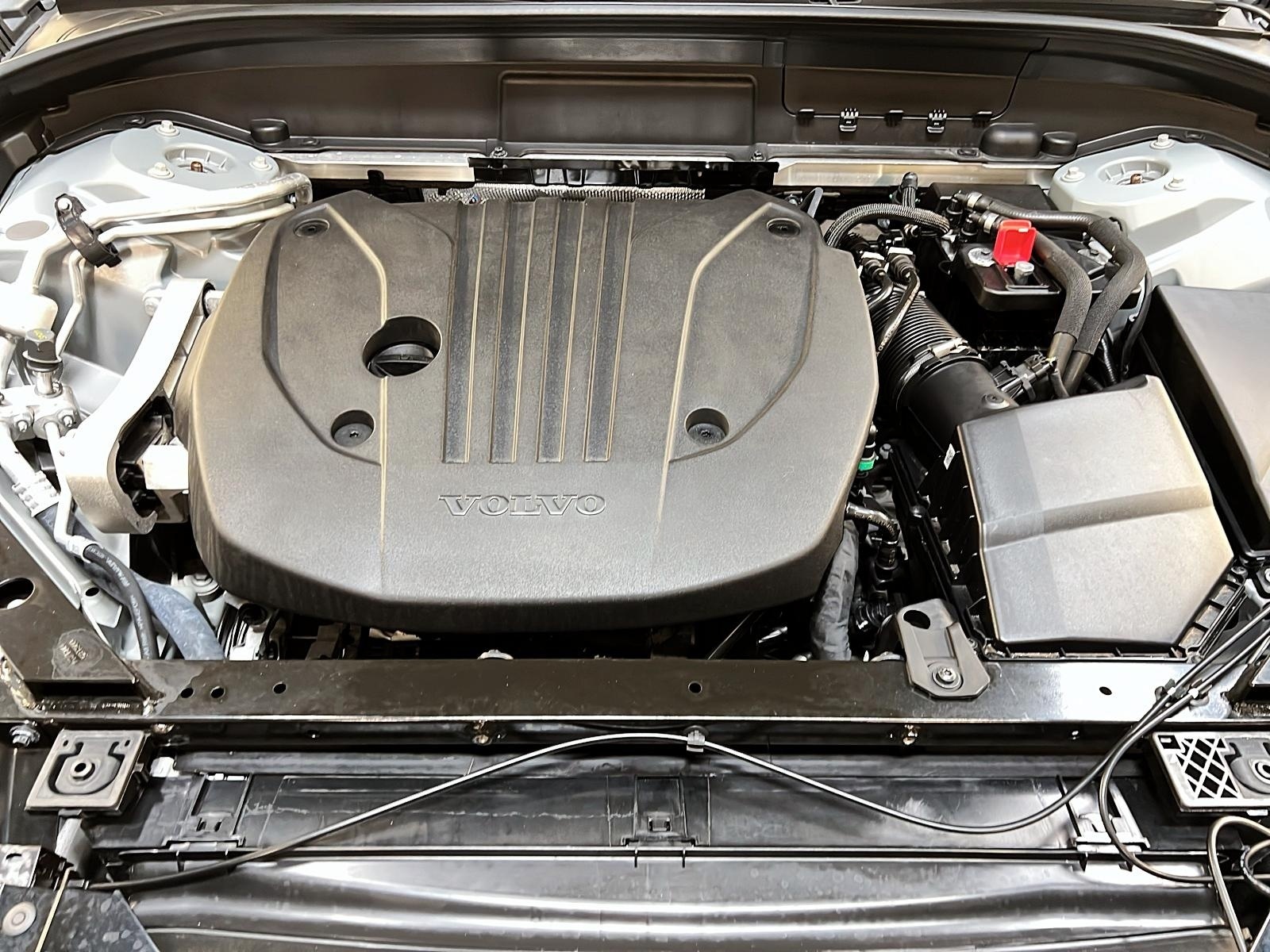Volvo XC60 2024 - Image #13