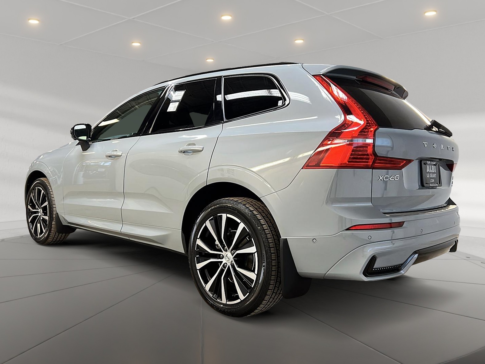 Volvo XC60 2024 - Image #6