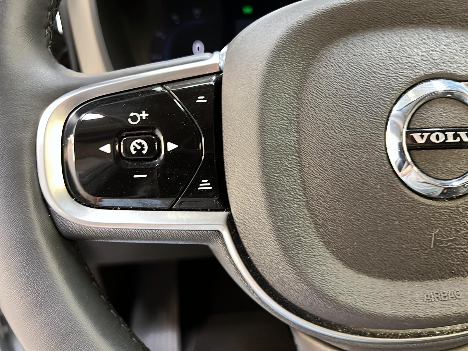 Volvo XC60 B5 PLUS CUIR TOIT PANO NAV 4RM 2024 - image #23