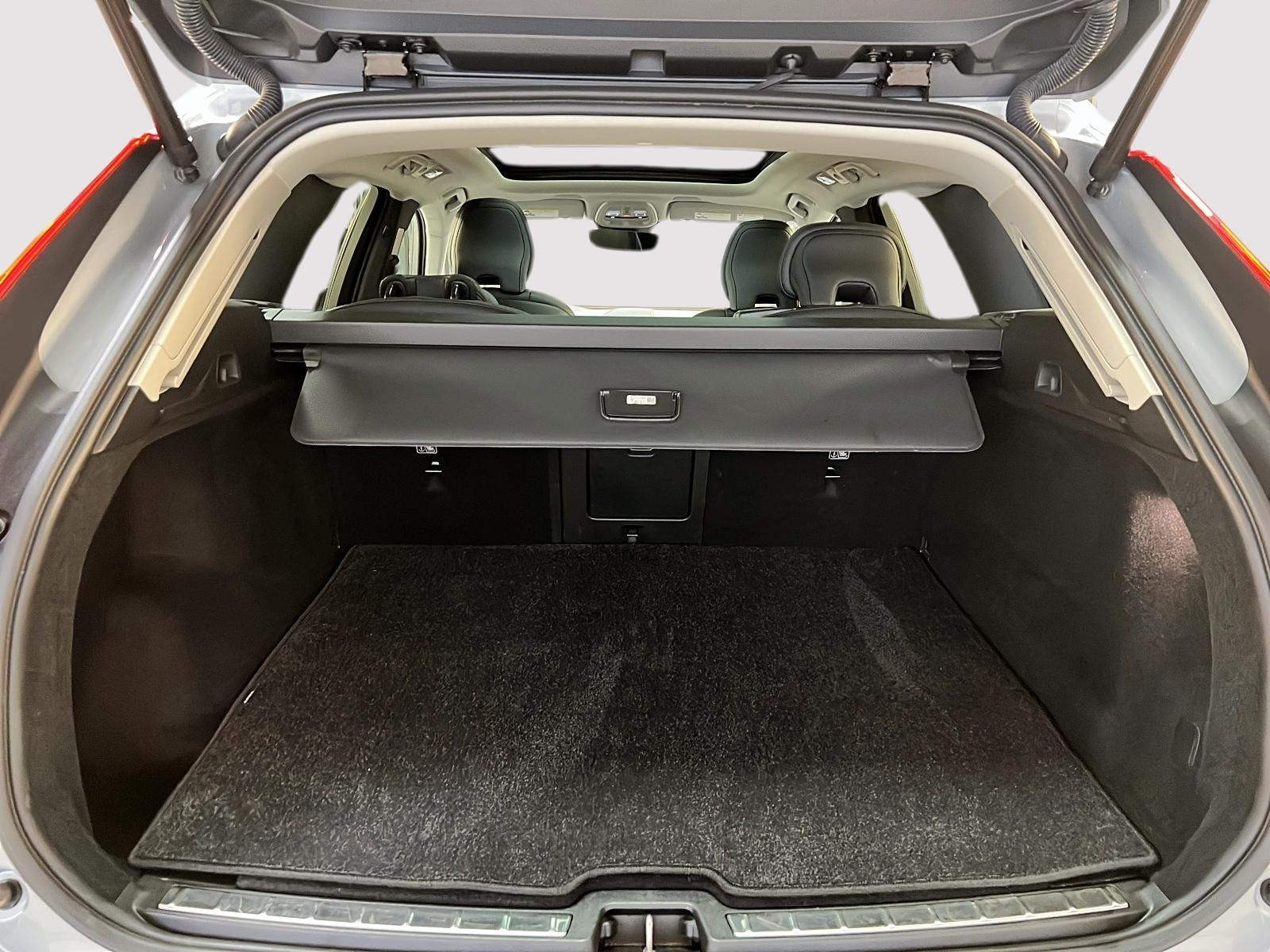 Volvo XC60 B5 PLUS CUIR TOIT PANO NAV 4RM 2024 - image #14
