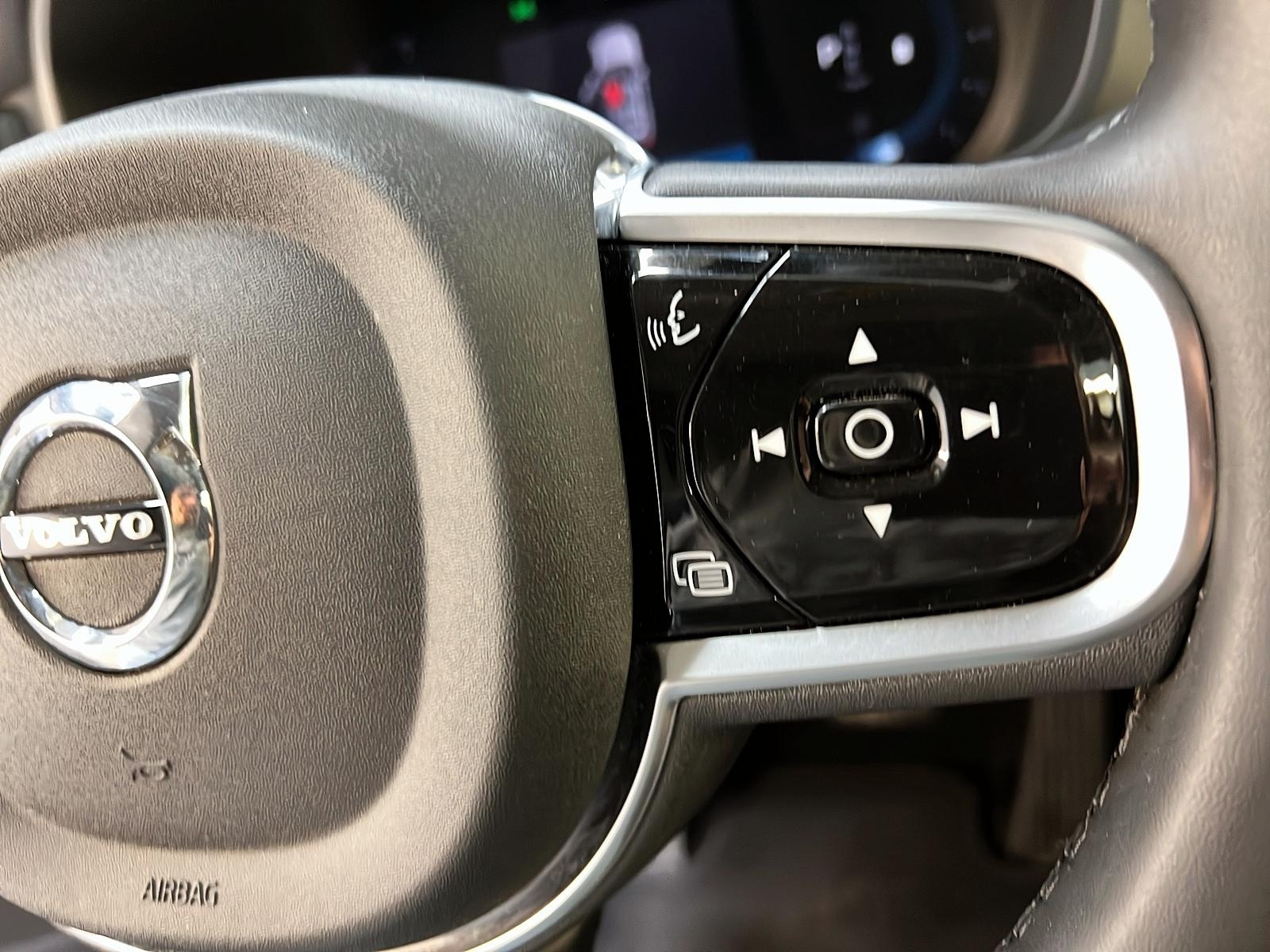Volvo XC60 2024 - Image #22