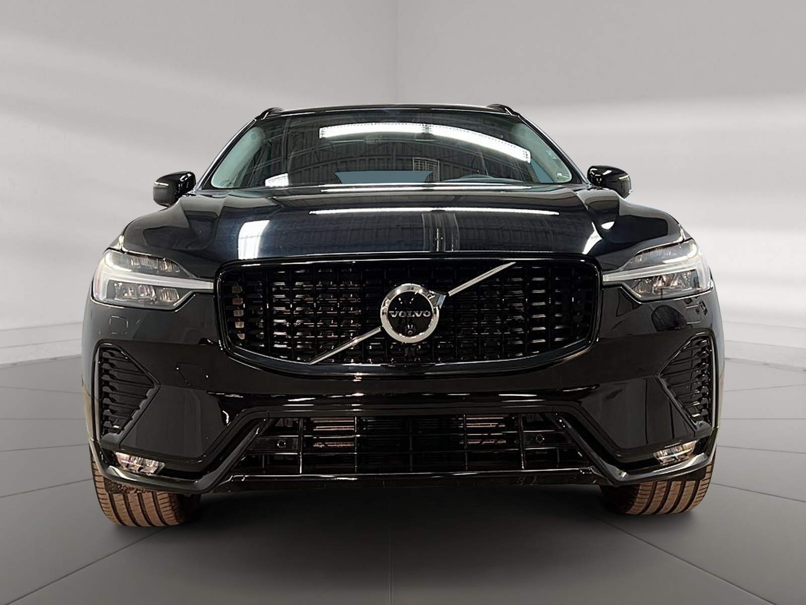 Volvo XC60 2024 - Image #2