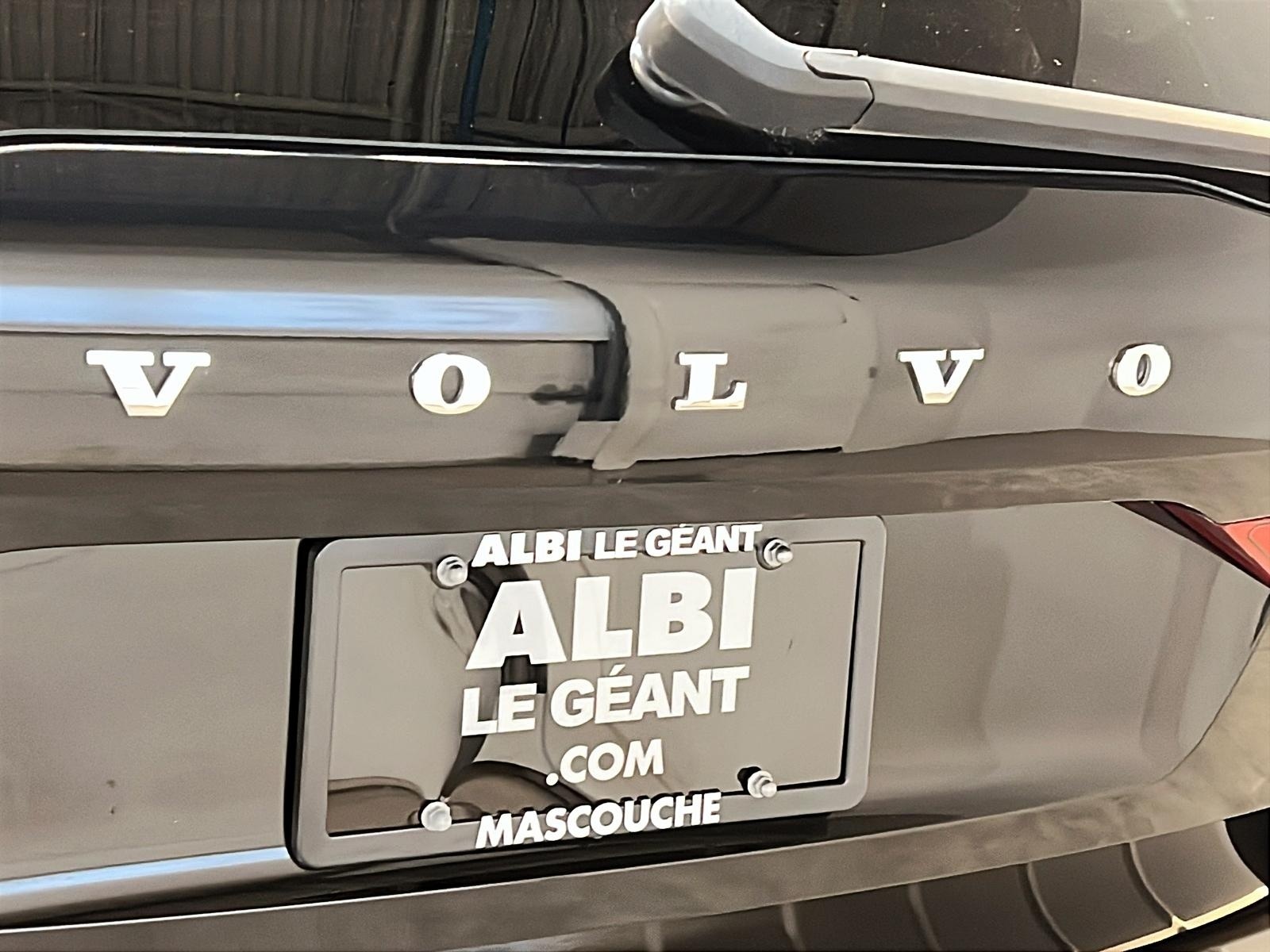Volvo XC60 B5 PLUS DARK CUIR TOIT PANO NAV 4RM 2024 - image #30