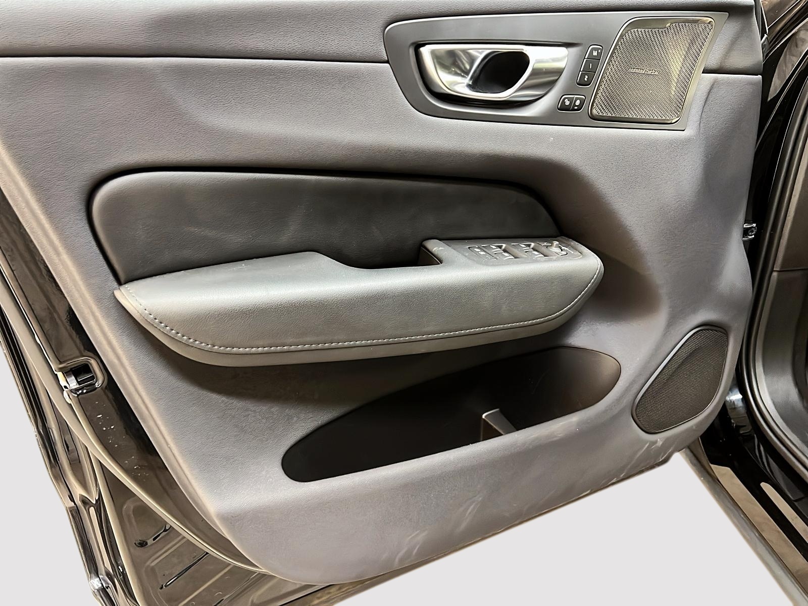 Volvo XC60 2024 - Image #26