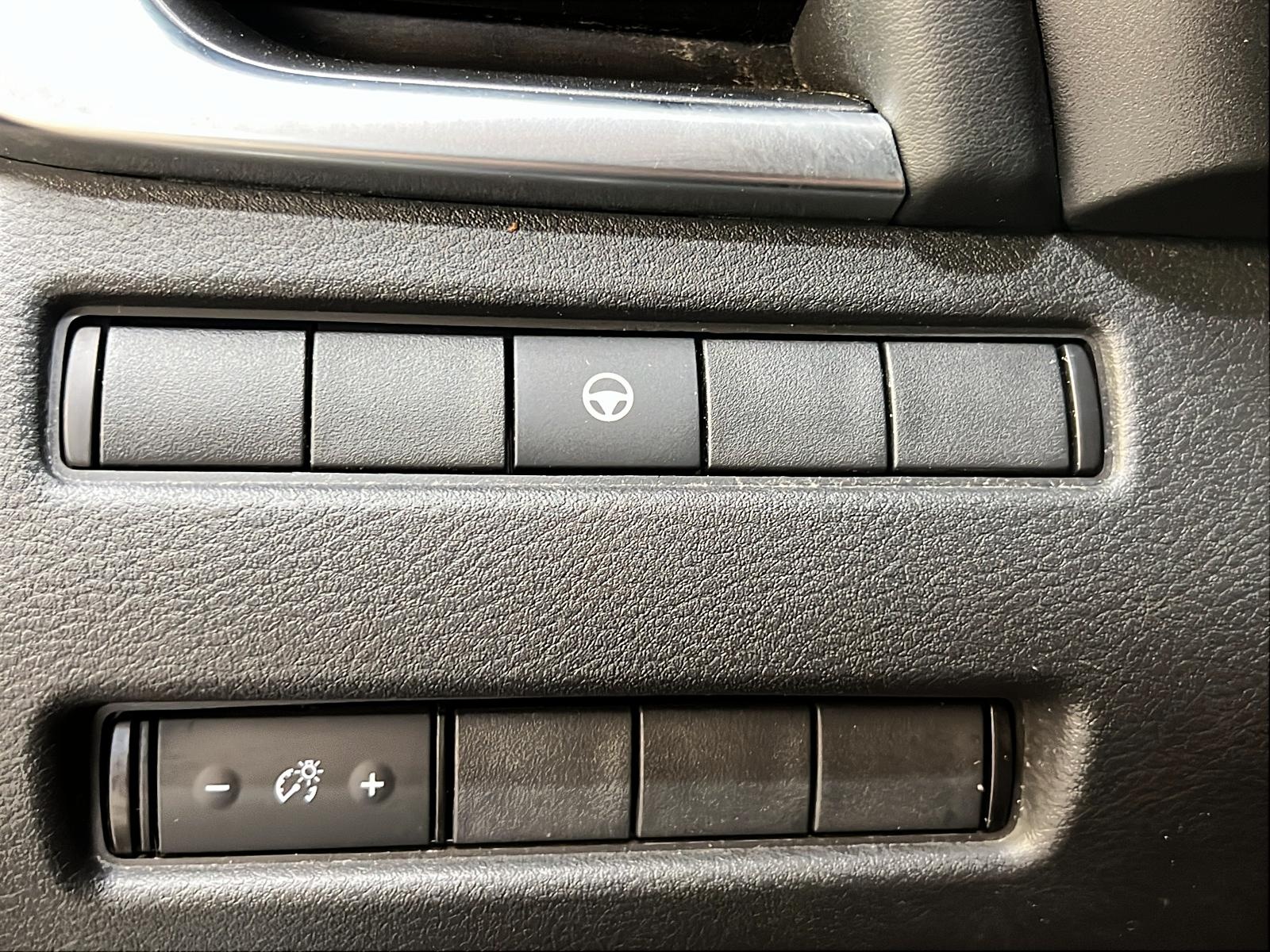 Nissan Rogue SV TOIT PANO 4RM 2021 - image #21