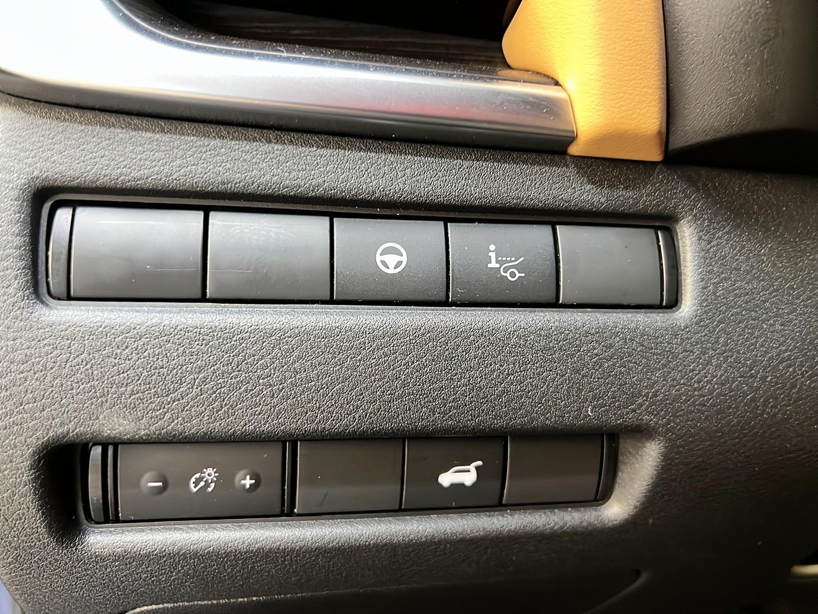 Nissan Rogue 2023 - Image #24