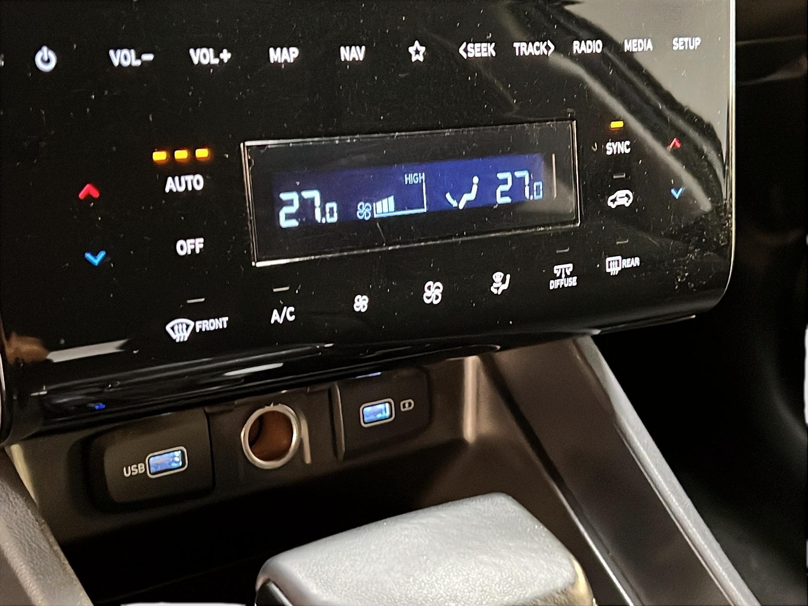 Hyundai Tucson PREFERRED NAV 4RM 2024 - image #14