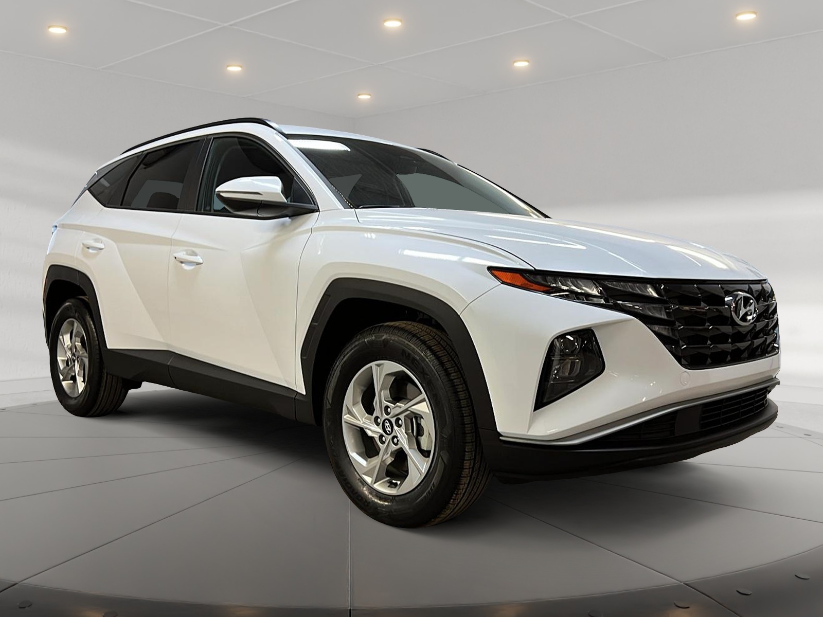 Hyundai Tucson PREFERRED NAV 4RM 2024 - image #3