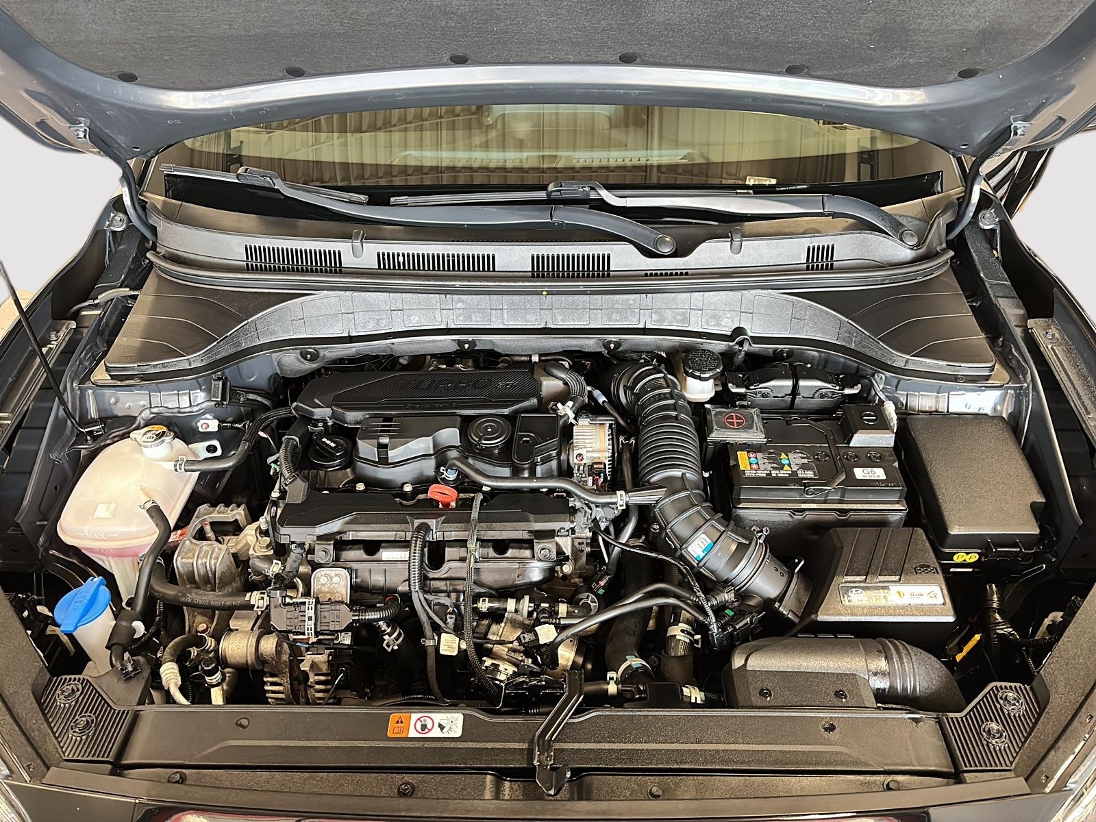 Hyundai Kona N-LINE 1.6T 4RM 2023 - image #28