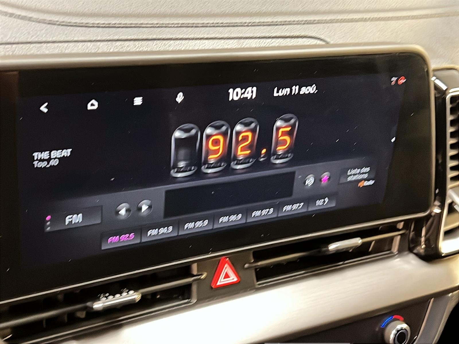 Kia Sportage EX HYBRID CUIR NAV 2023 - image #15