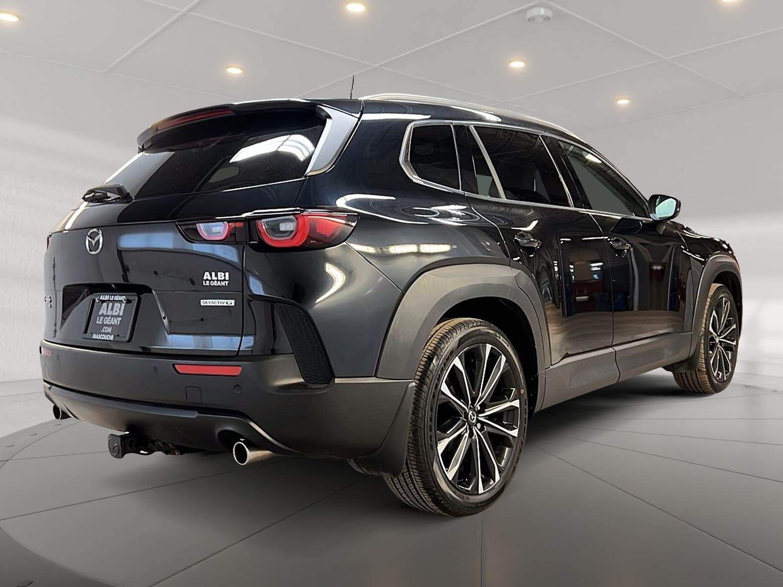 Mazda CX-50 GT CUIR TOIT PANO NAV 4RM 2023 - image #4