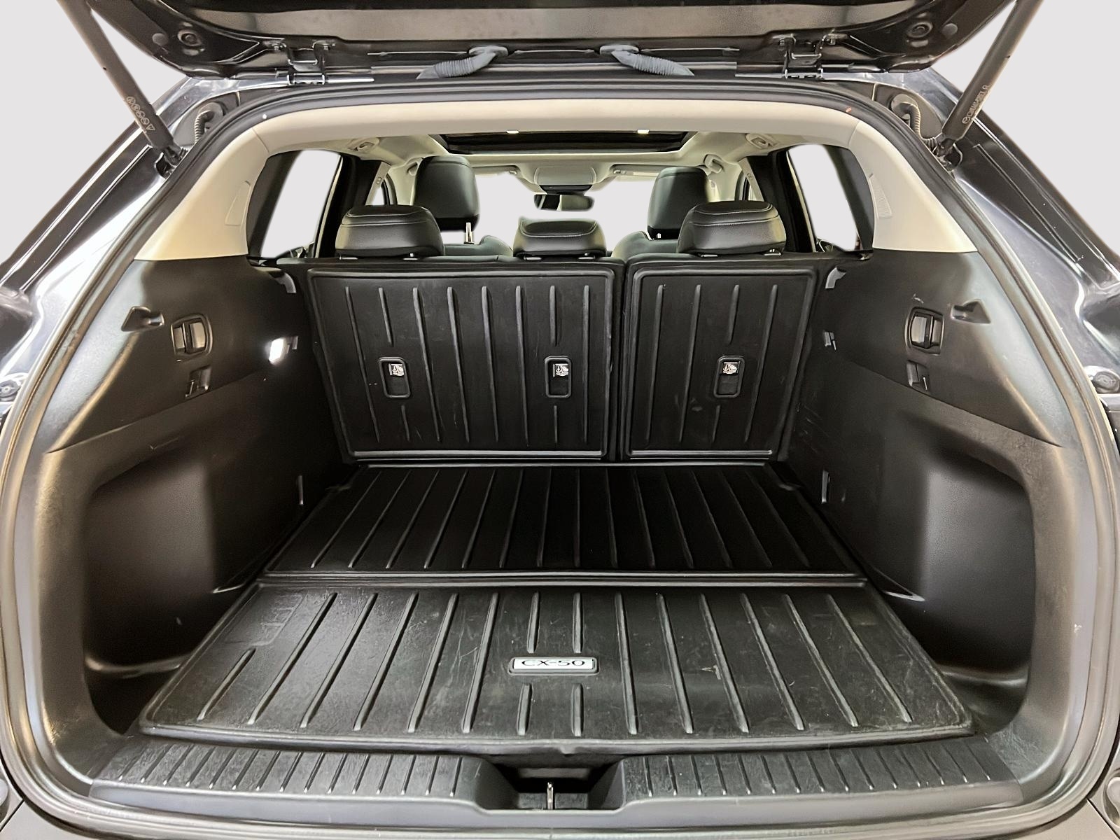 Mazda CX-50 GT CUIR TOIT PANO NAV 4RM 2023 - image #14