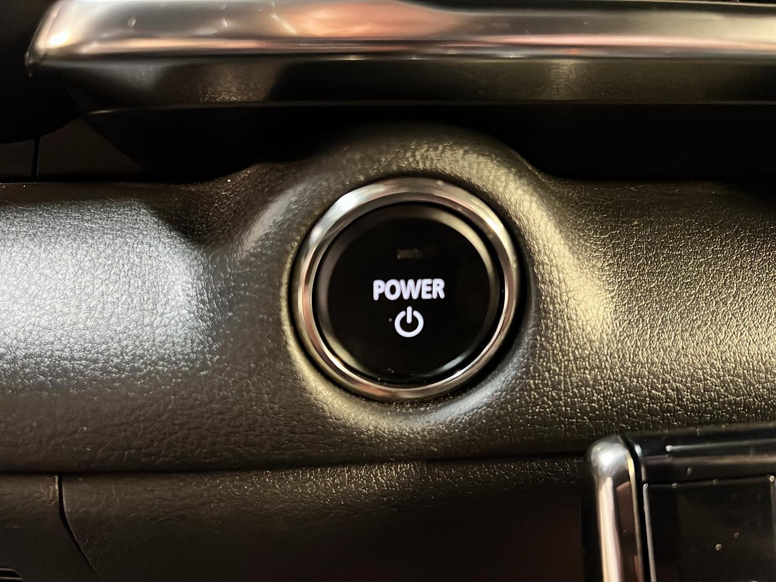 Mazda MX-30 2022 - Image #20