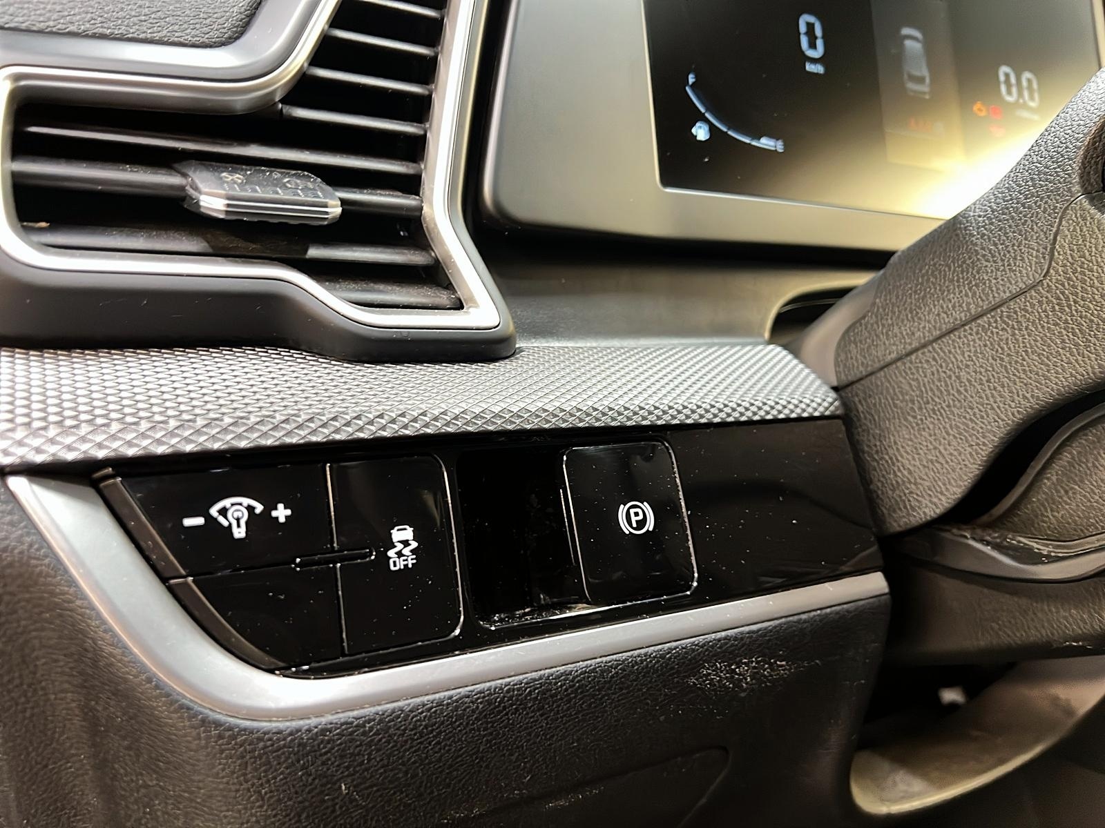 Kia Sportage 2023 - Image #19