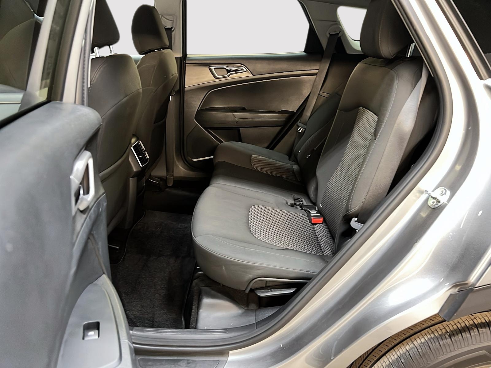 Kia Sportage LX 4RM 2023 - image #9