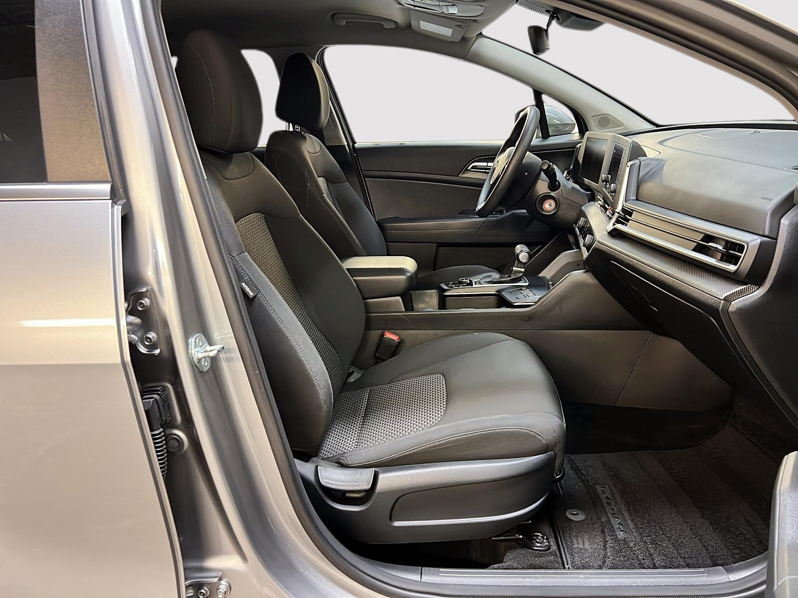 Kia Sportage 2023 - Image #8