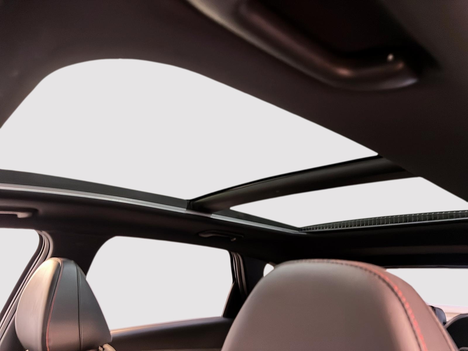 Hyundai Tucson N LINE TOIT PANO NAV 4RM 2023 - image #10