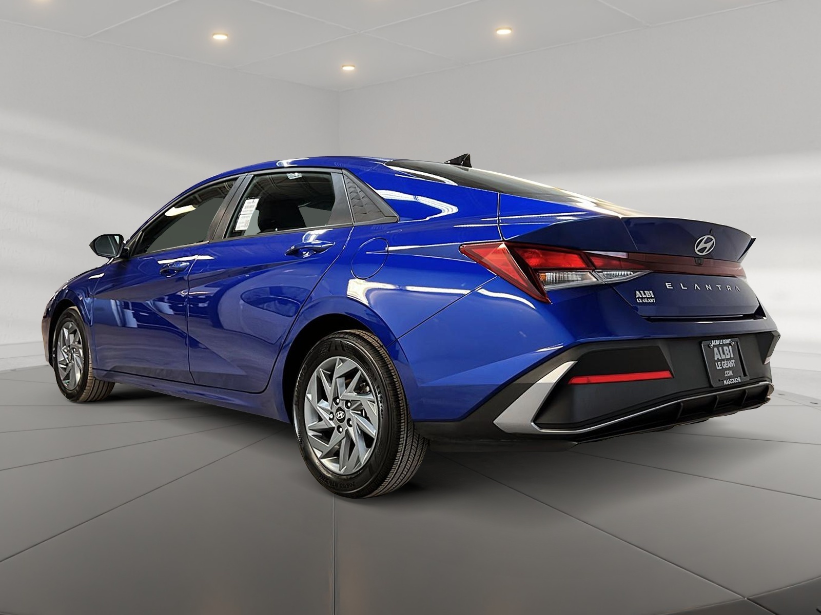 Hyundai Elantra 2024 - Image #6