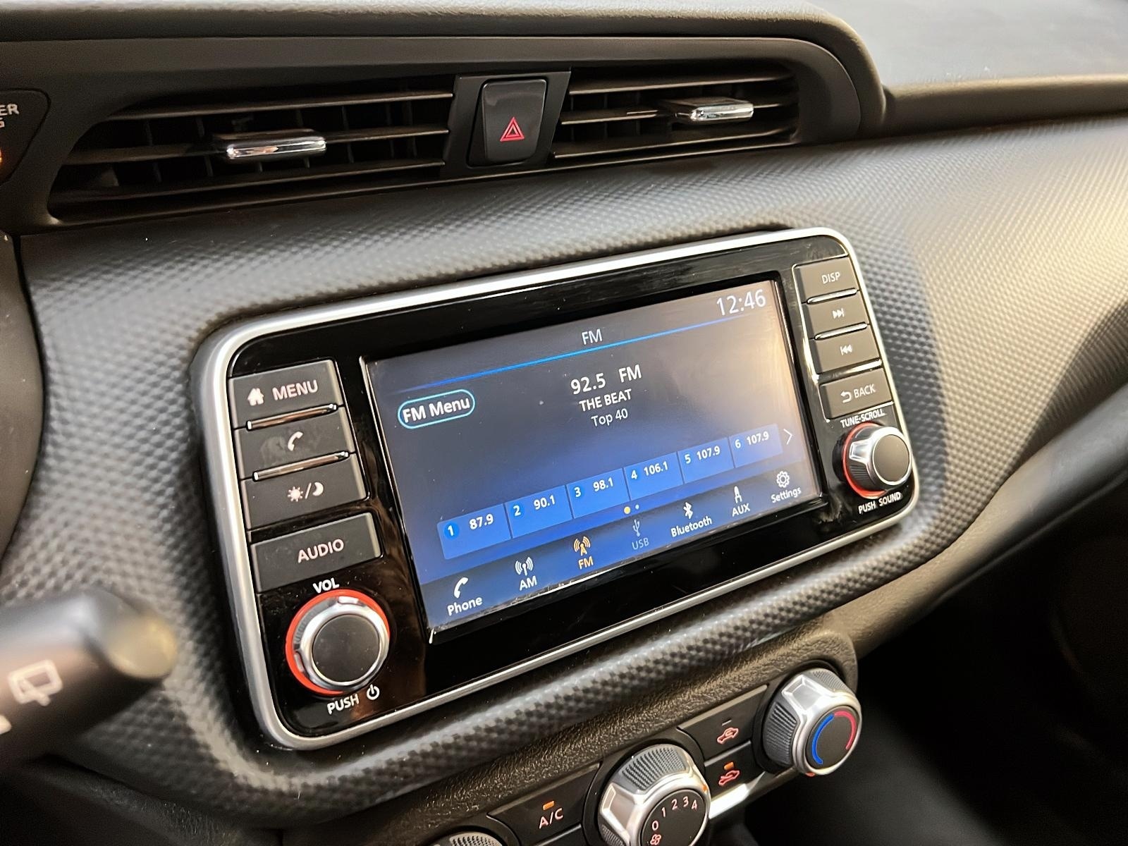 Nissan Kicks S 2023 - image #15