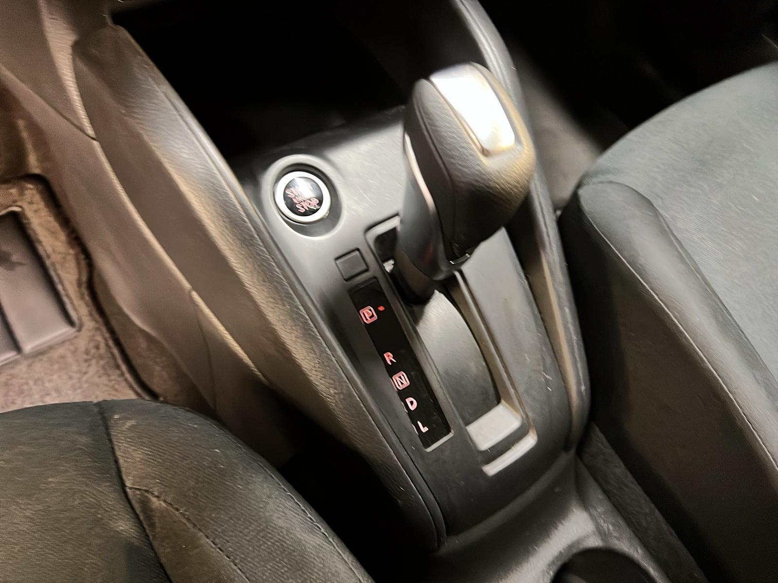 Nissan Kicks S 2023 - image #13