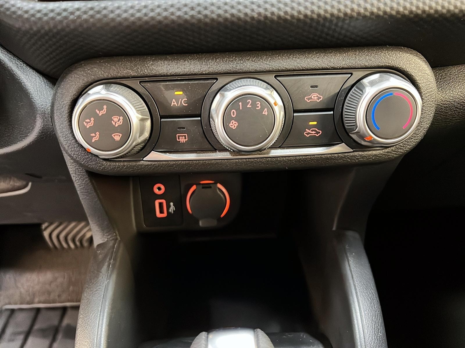 Nissan Kicks S 2023 - image #14