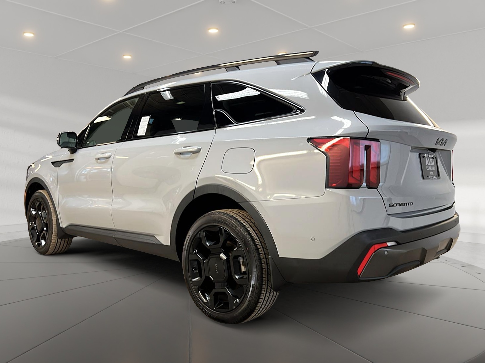 Kia Sorento X-LINE LIMITED TURBO CUIR TOIT PANO NAV 4RM 2025 - image #6