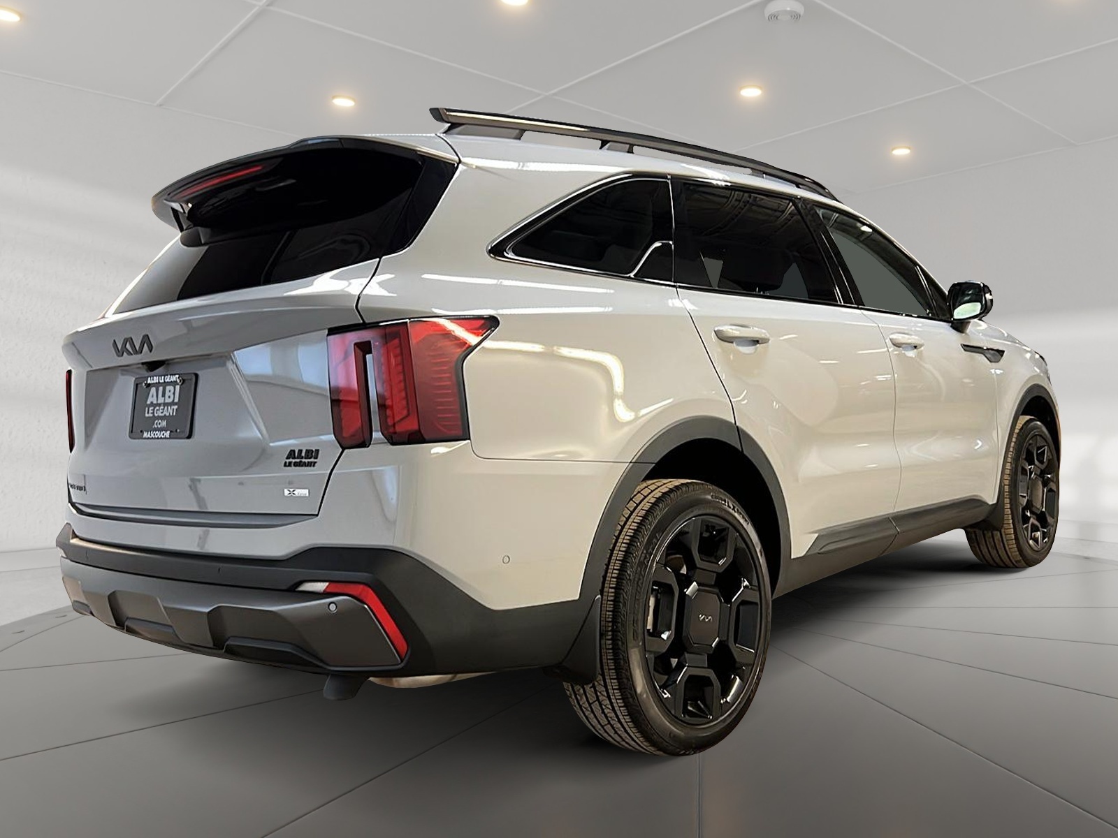 Kia Sorento X-LINE LIMITED TURBO CUIR TOIT PANO NAV 4RM 2025 - image #4