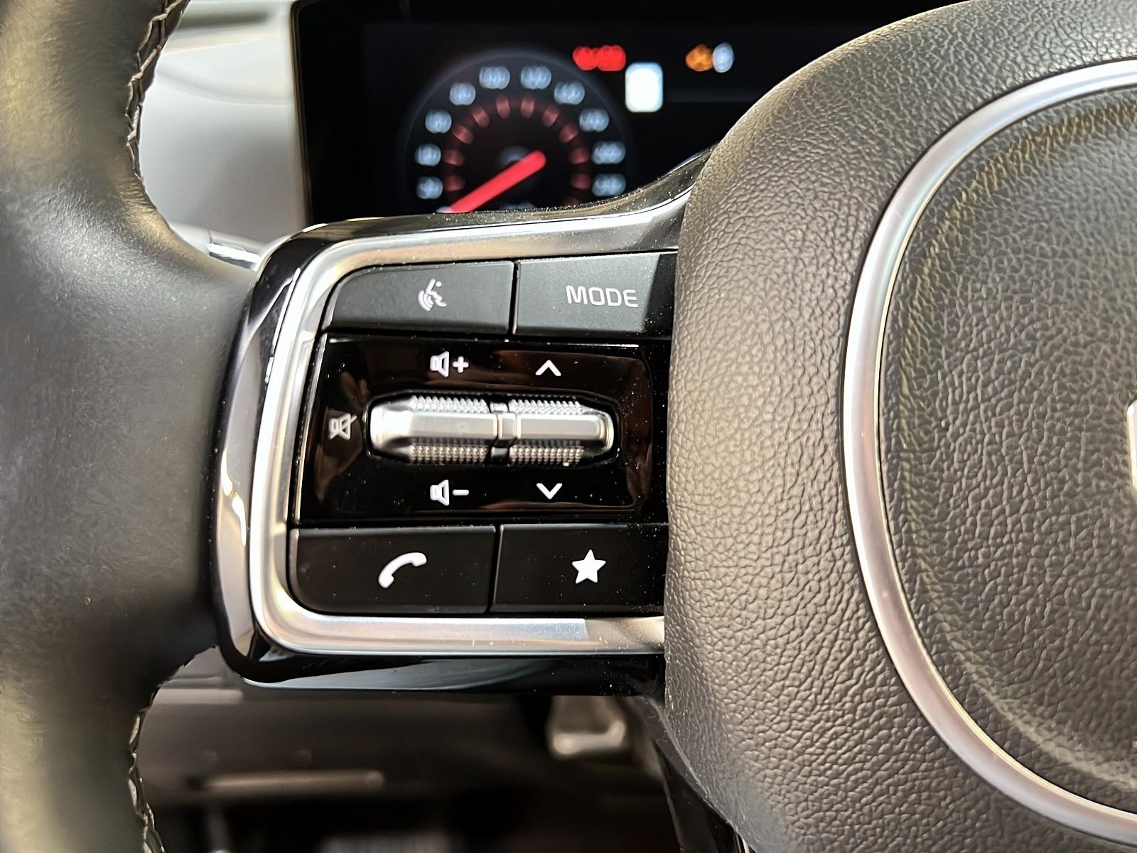 Kia Sorento X-LINE LIMITED TURBO CUIR TOIT PANO NAV 4RM 2025 - image #23