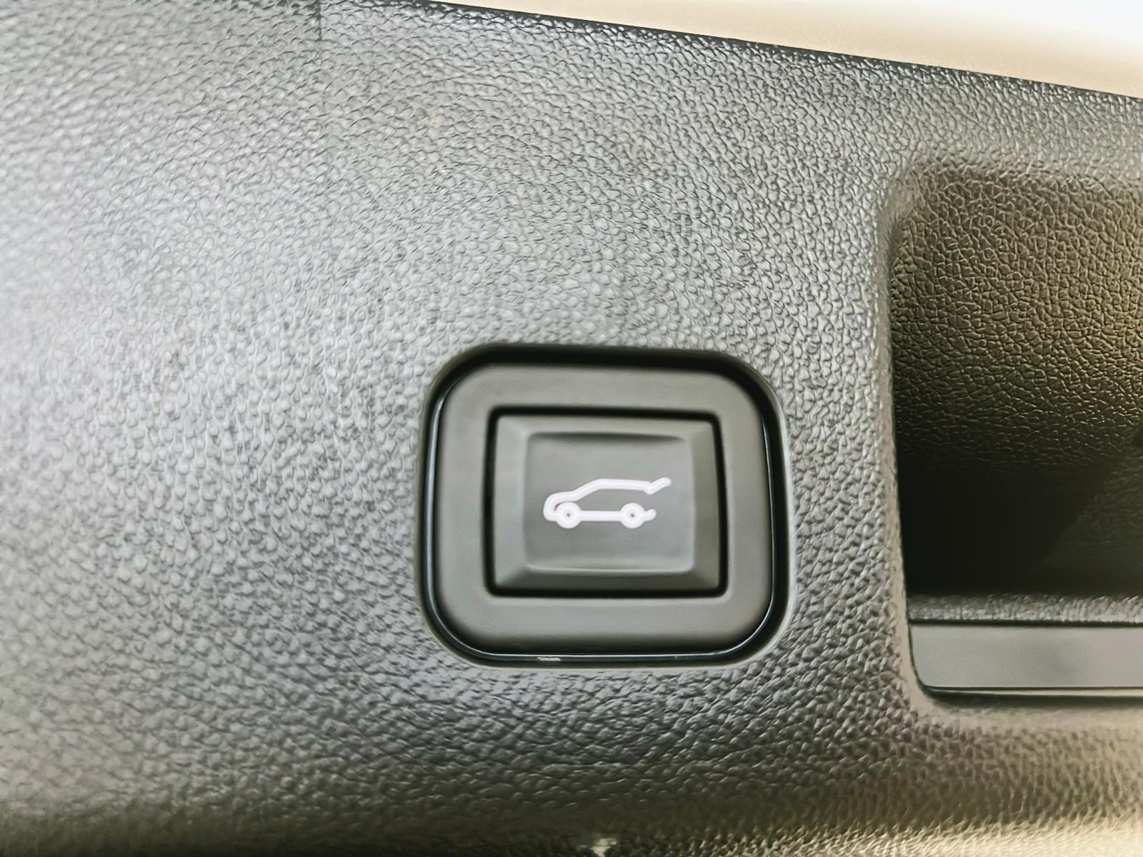 Chevrolet Equinox EV 2RS CUIR NAV 2024 - image #13