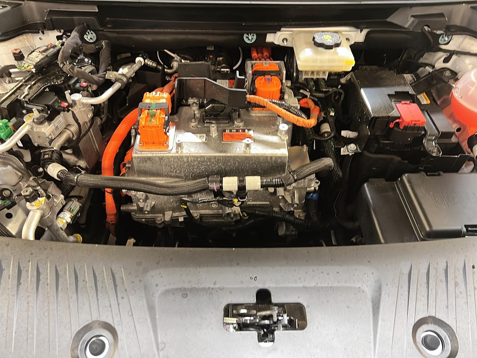 Chevrolet Equinox EV 2024 - Image #11