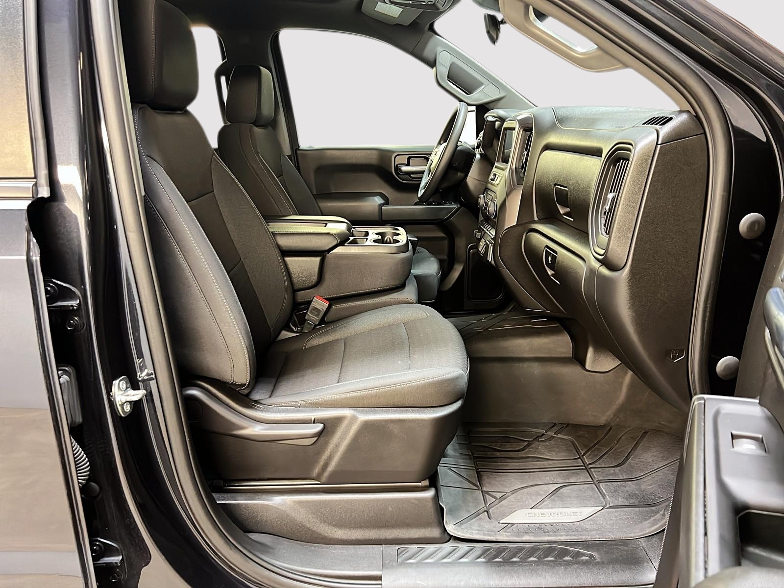 Chevrolet Silverado 1500 2023 - Image #8