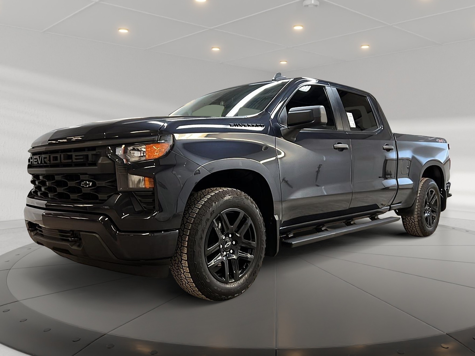 Chevrolet Silverado 1500 2023 - Image #1