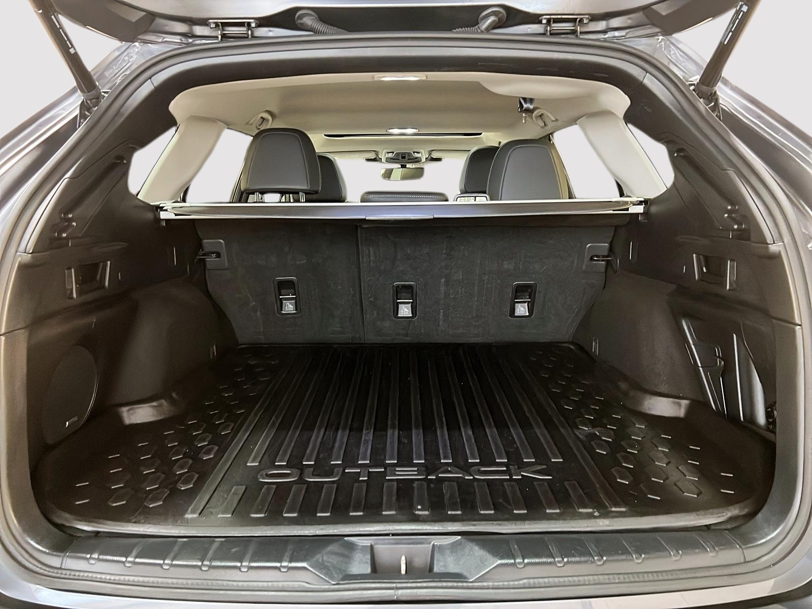 Subaru Outback LIMITED XT CUIR TOIT 4RM 2023 - image #13