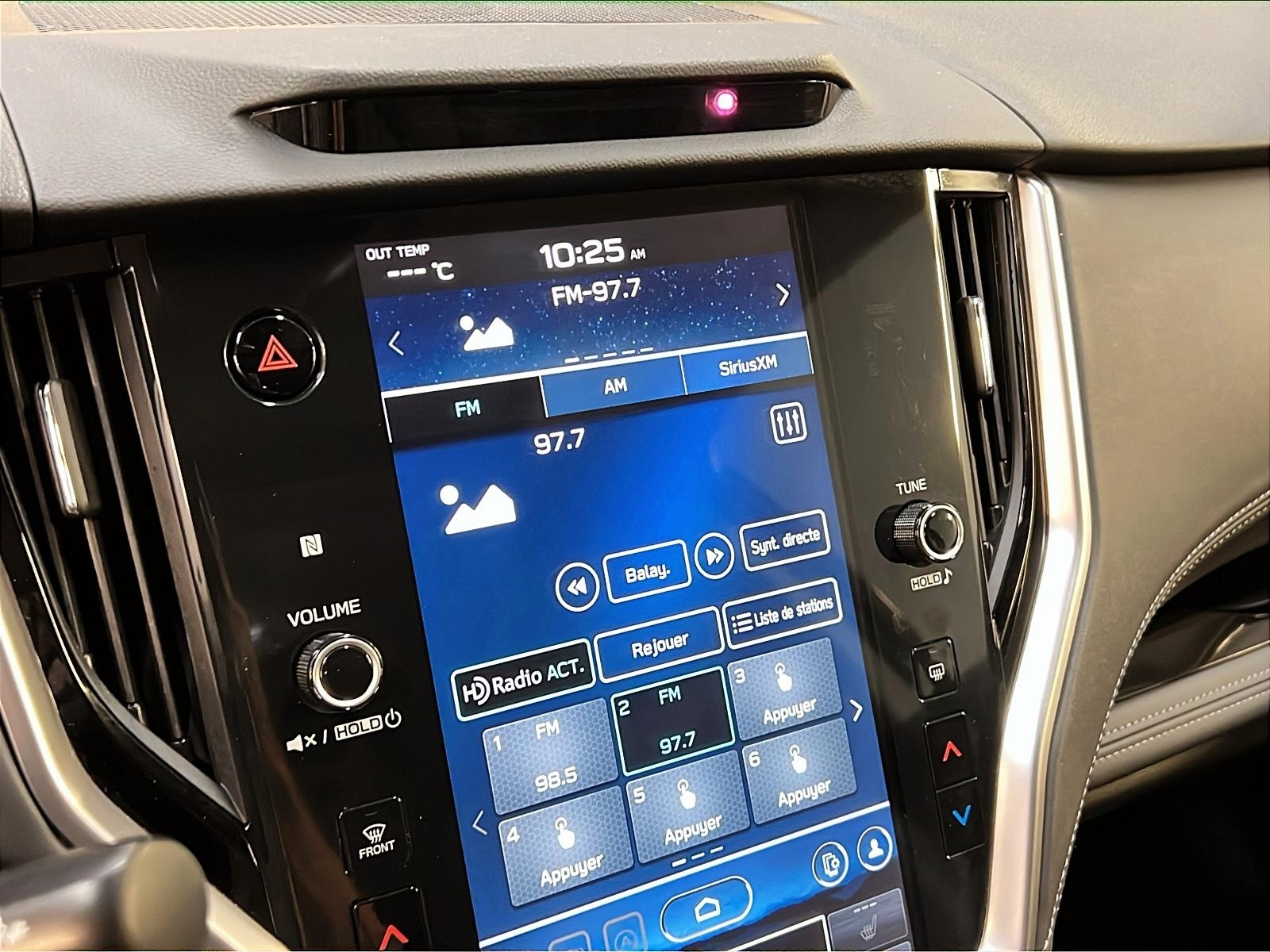 Subaru Outback LIMITED XT CUIR TOIT 4RM 2023 - image #17