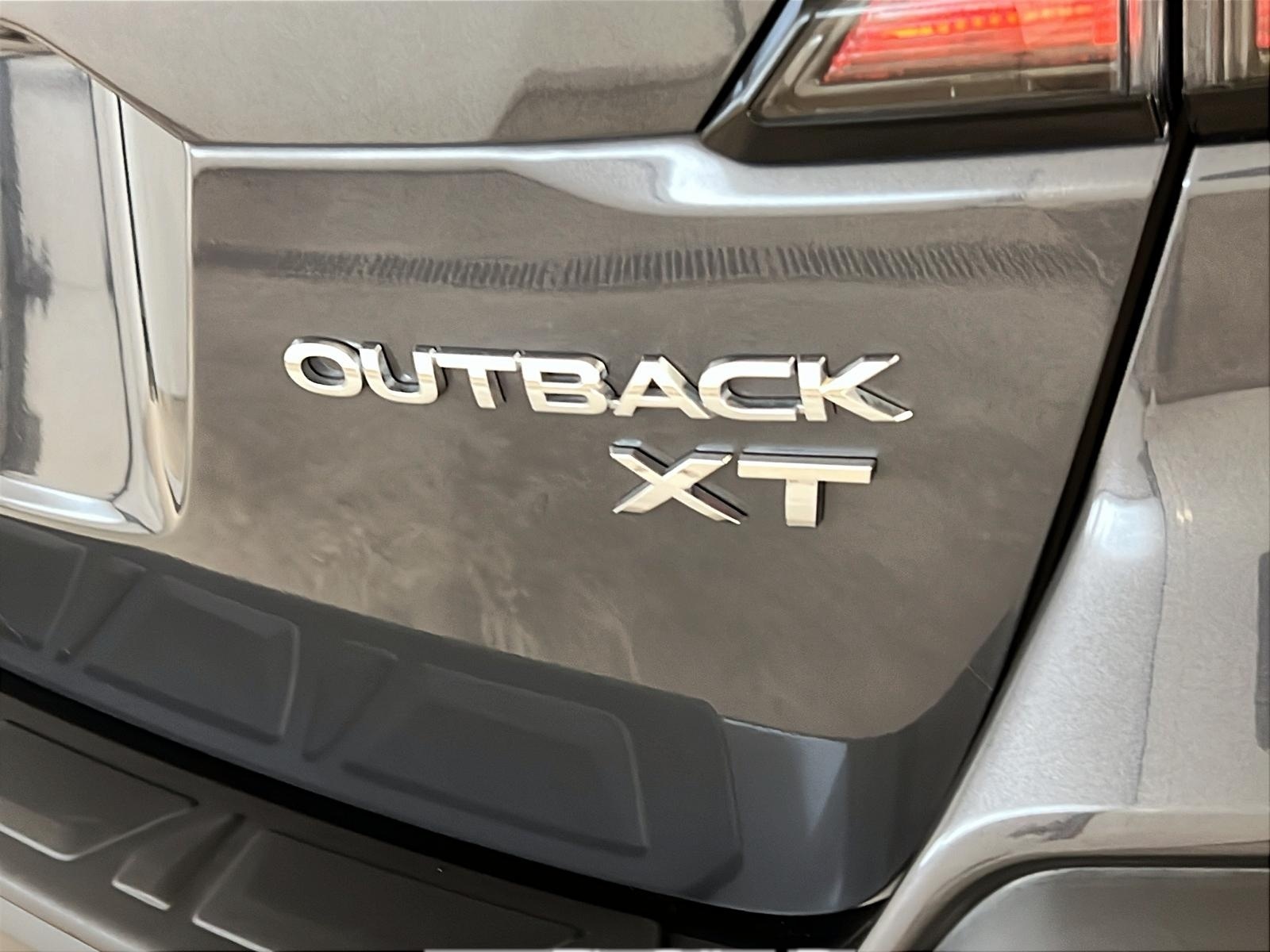 Subaru Outback LIMITED XT CUIR TOIT 4RM 2023 - image #28