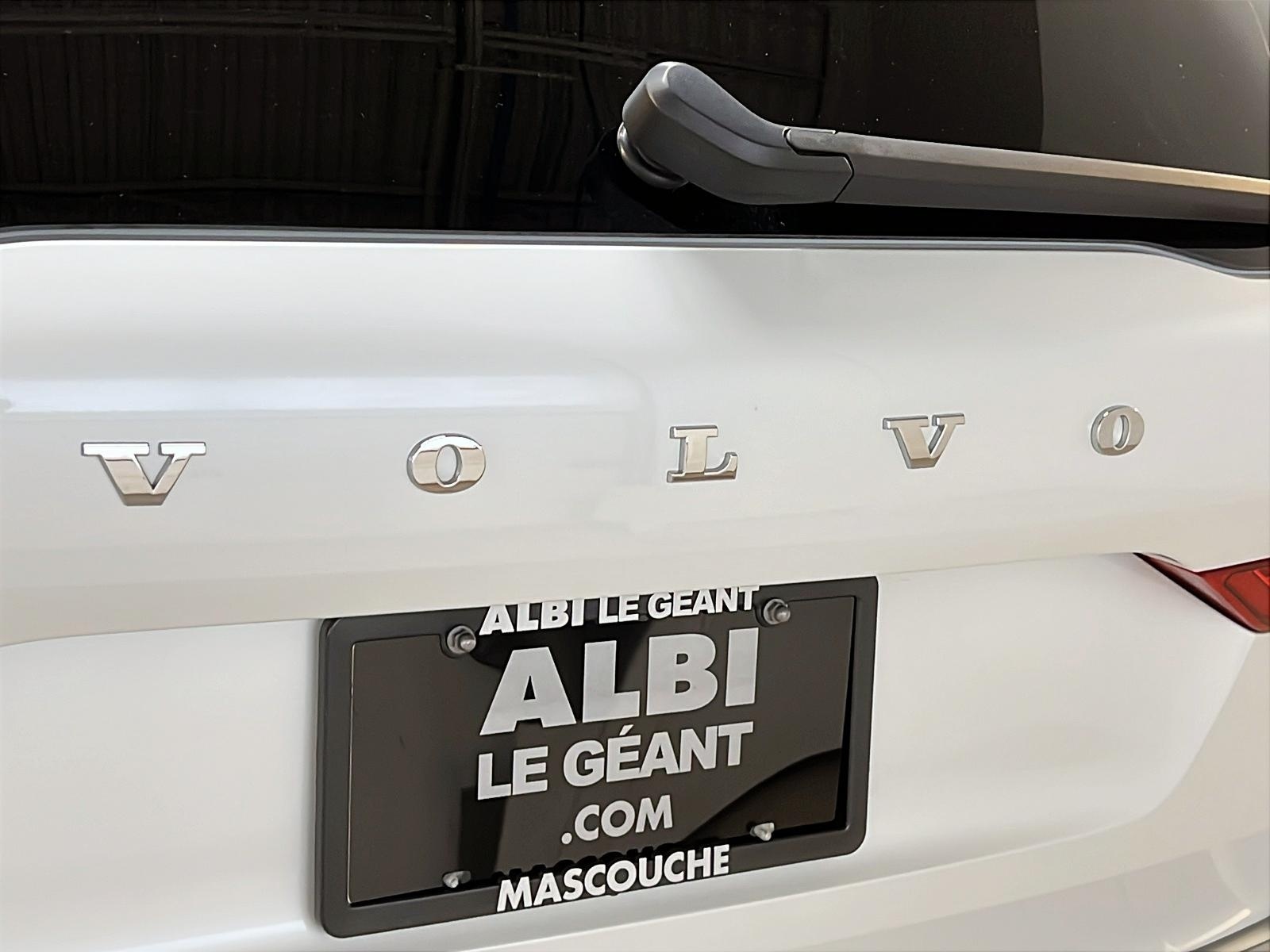 Volvo XC60 2023 - Image #29