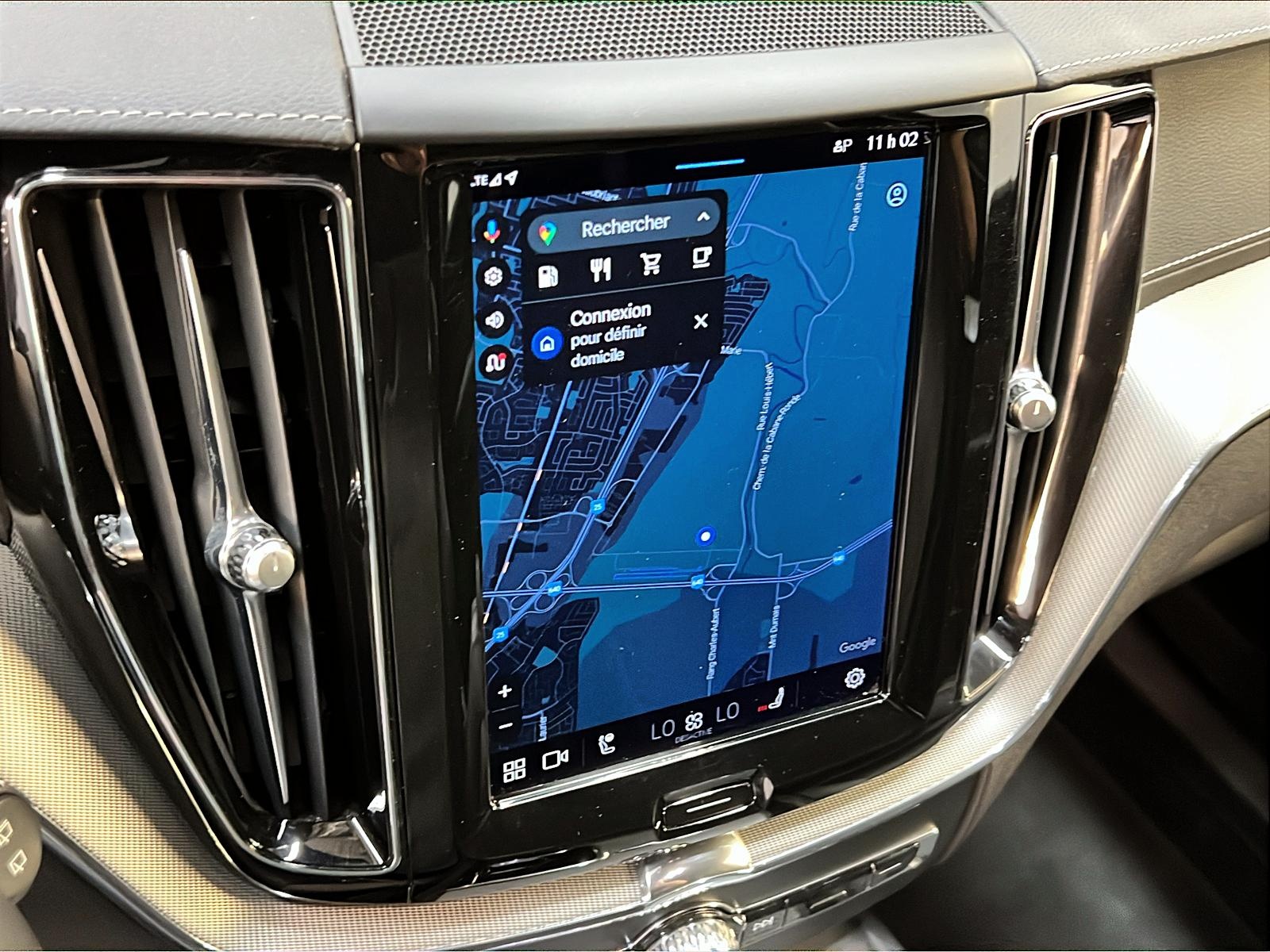 Volvo XC60 B6 ULTIMATE CUIR TOIT PANO NAV 4RM 2023 - image #19