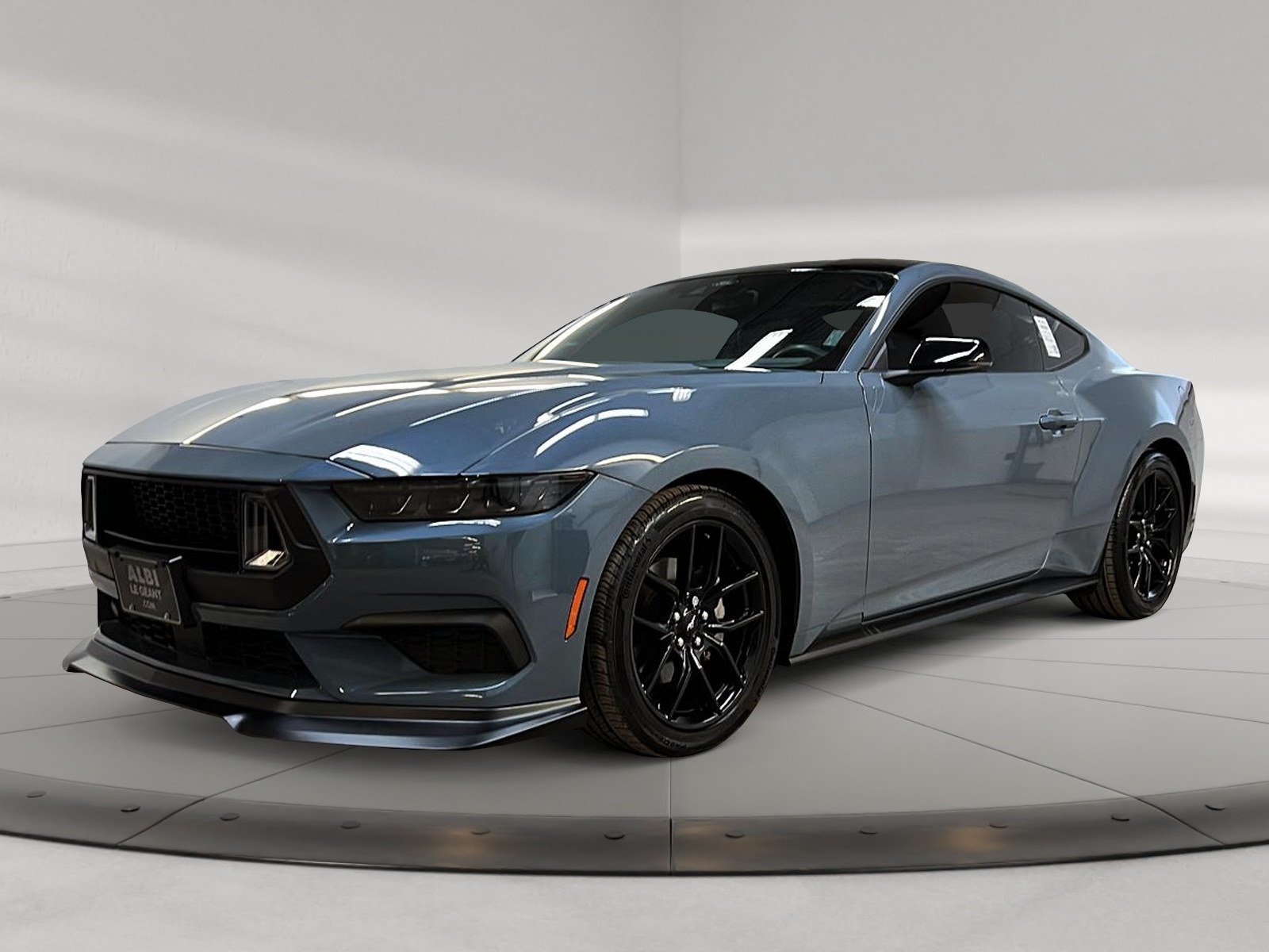 Ford Mustang ECOBOOST COUPE PREMIUM ENSEMBLE PONY CUIR NAV 2024 - image #1
