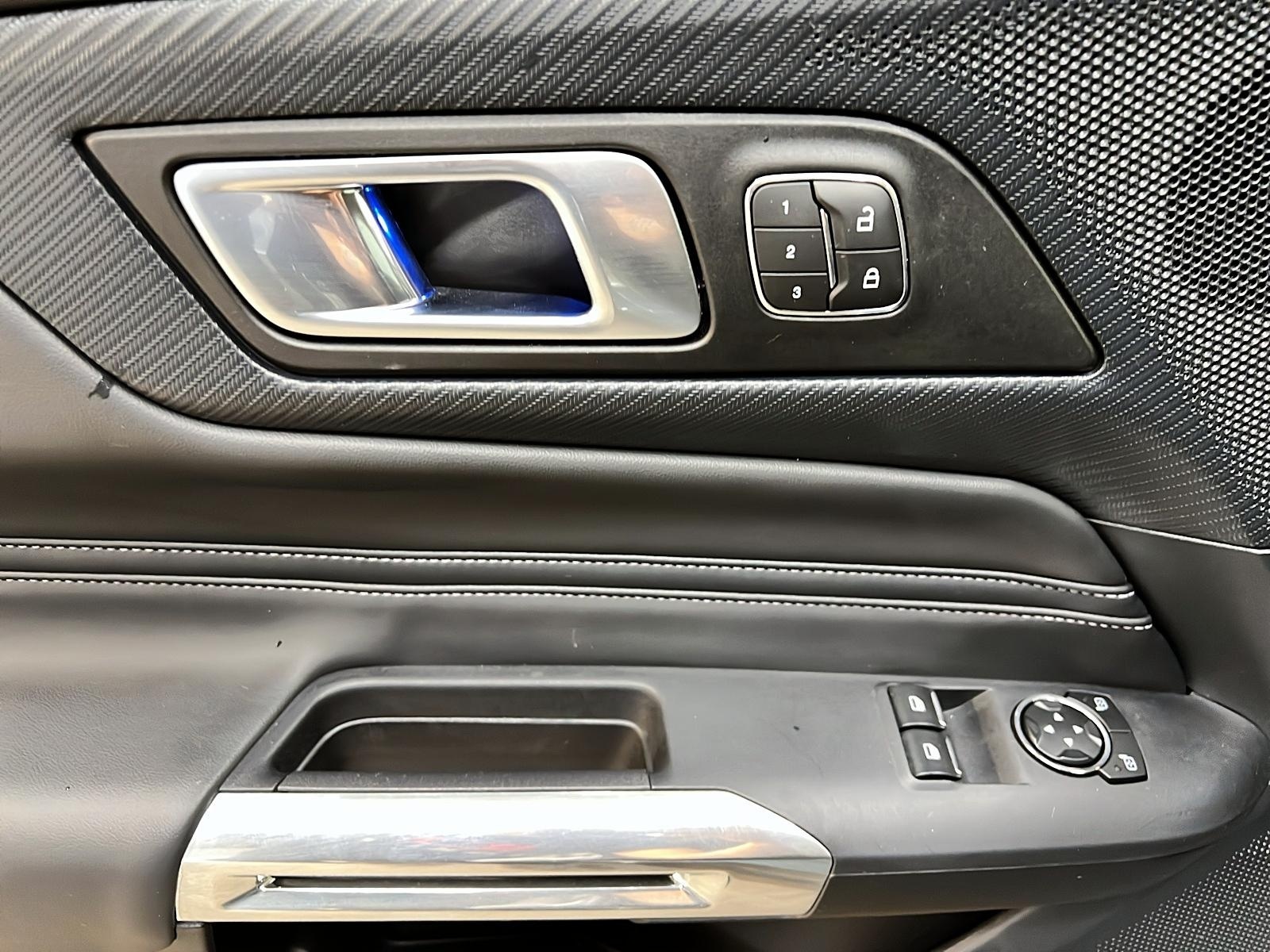 Ford Mustang ECOBOOST COUPE PREMIUM ENSEMBLE PONY CUIR NAV 2024 - image #22