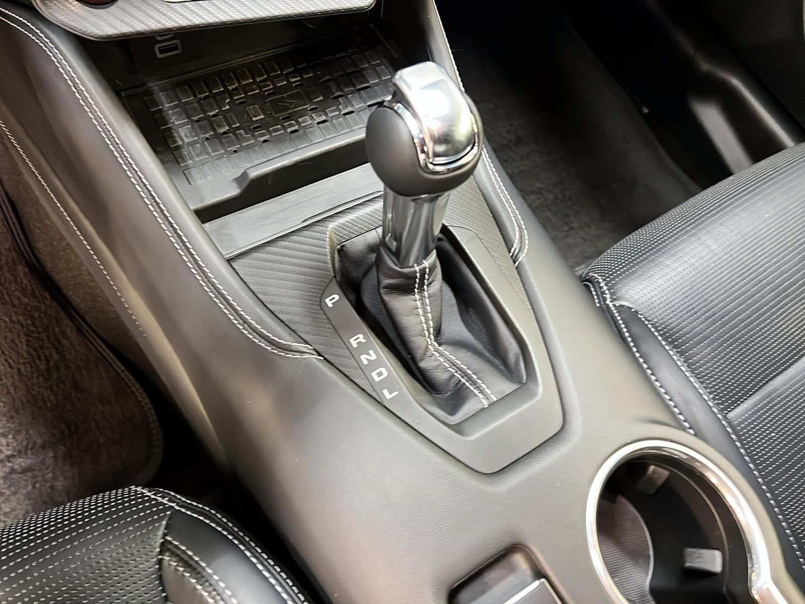 Ford Mustang ECOBOOST COUPE PREMIUM ENSEMBLE PONY CUIR NAV 2024 - image #13