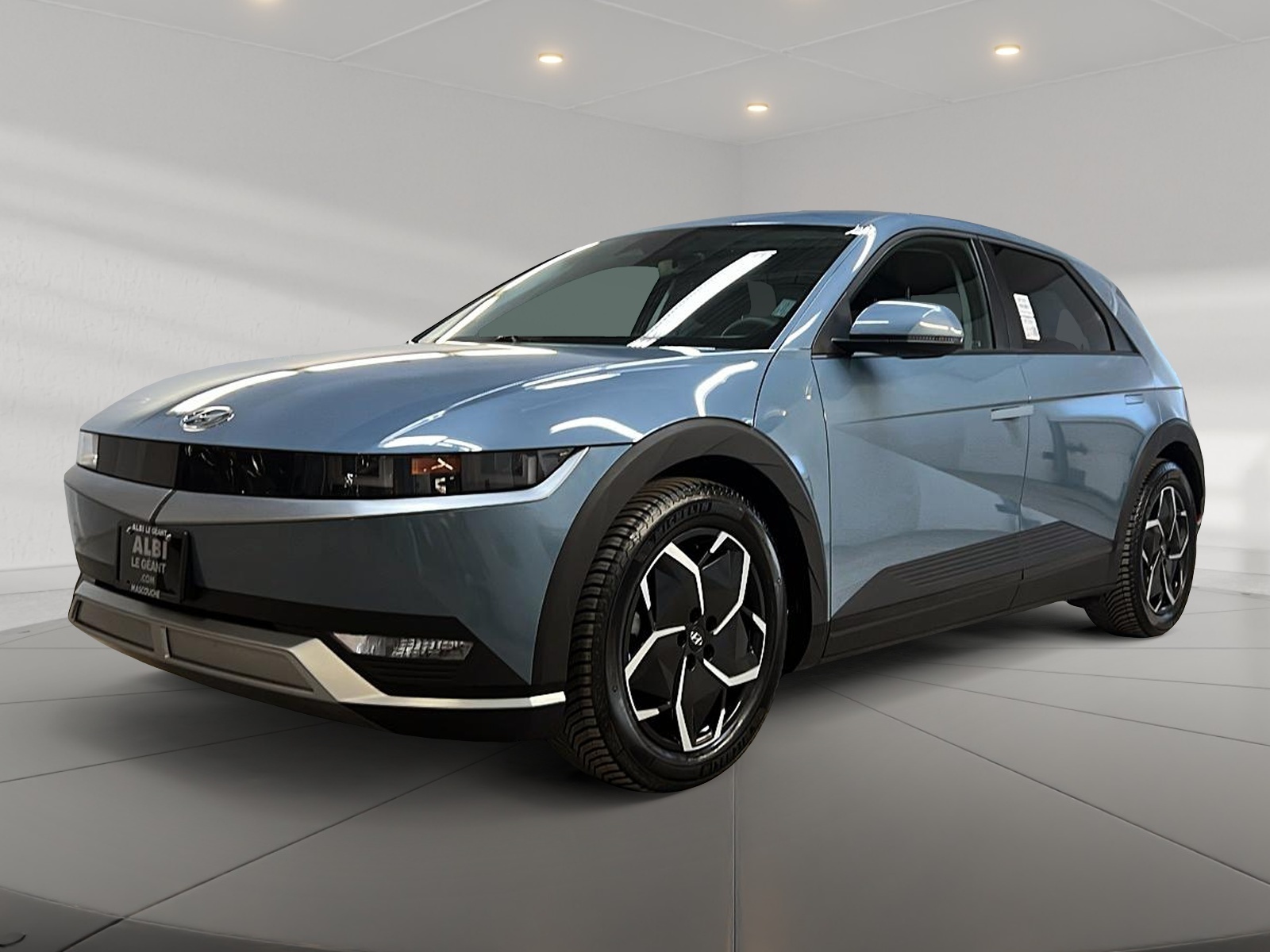Hyundai IONIQ 5 PREFERRED LONG RANGE  NAV 2024 - image #1